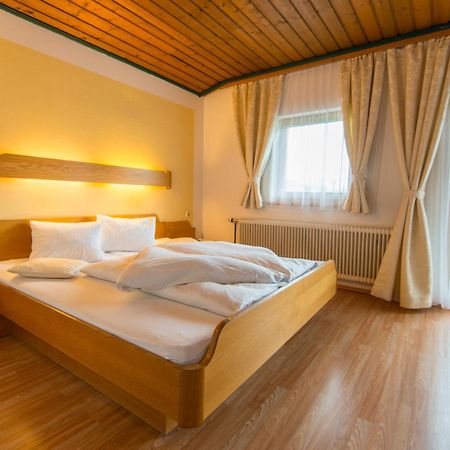 Hotel Salaterhof Embach Lend Zimmer foto
